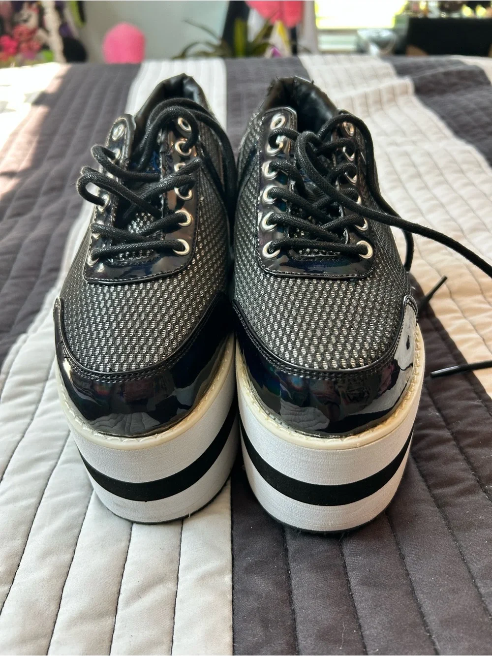 RARE! YRU Karazii Platform Sneakers
